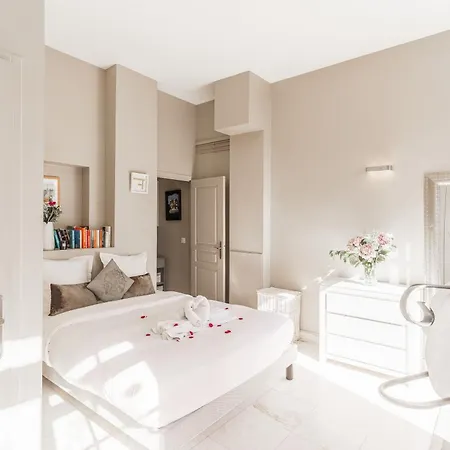 Velleda - Au Coeur De Довиль