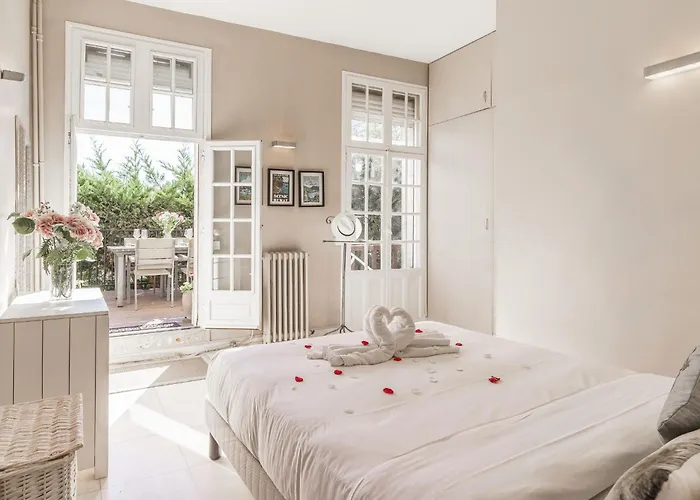 Velleda - Au Coeur De Deauville